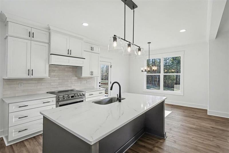 994 Cable Road Property Photo 14