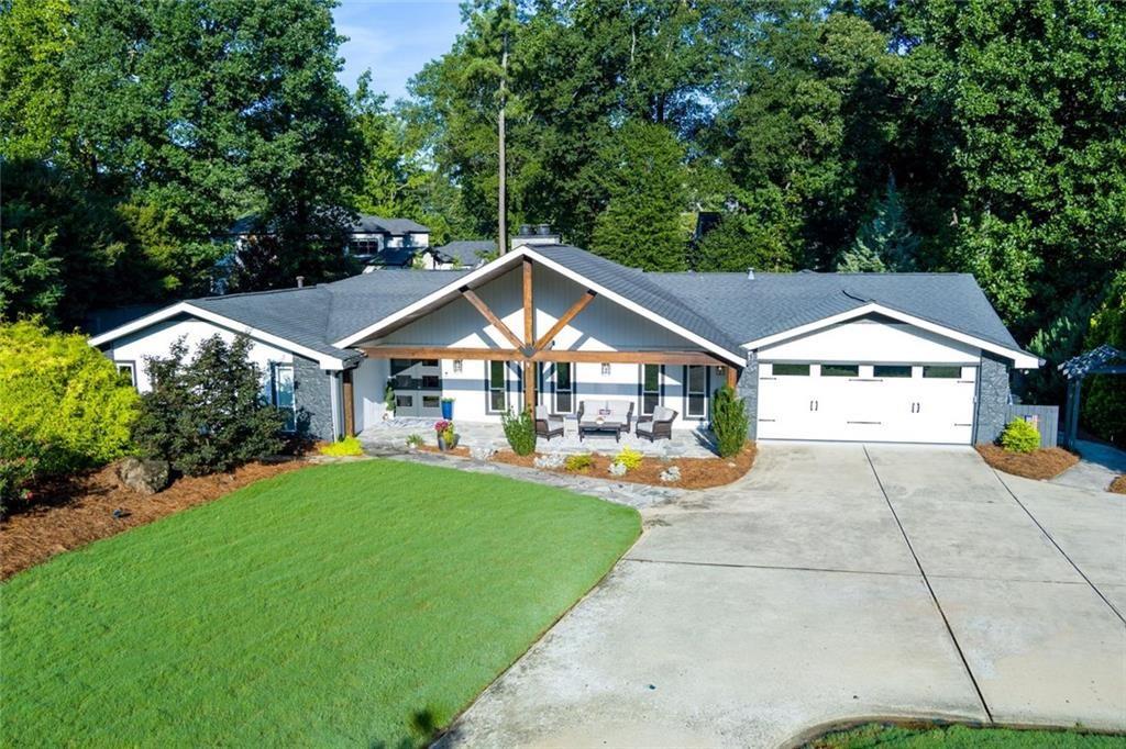 343 Indian Hills Trail Property Photo 1