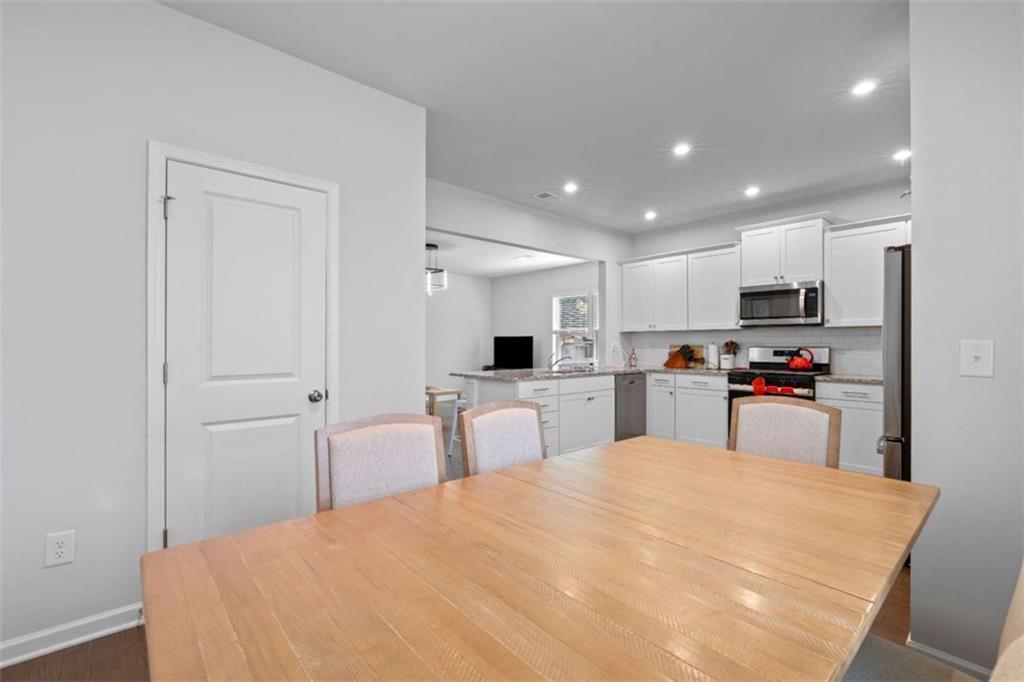 408 Paulownia Circle Property Photo 36