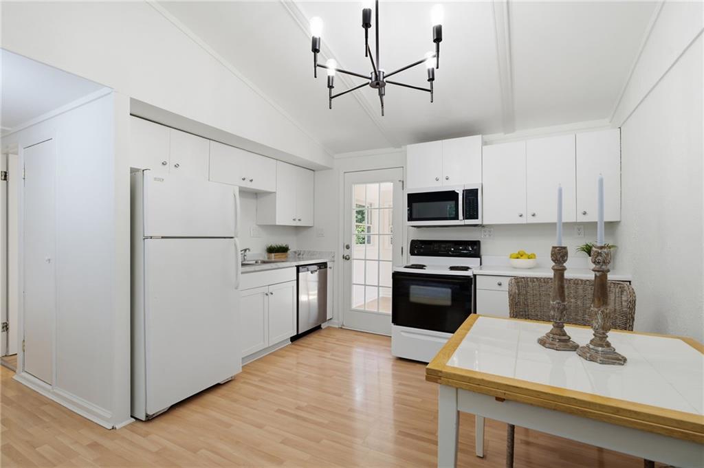 5015 Virginia Avenue Property Photo 8