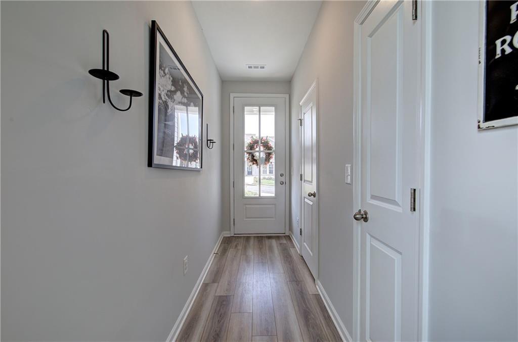 116 Park Ridge Circle Property Photo 4