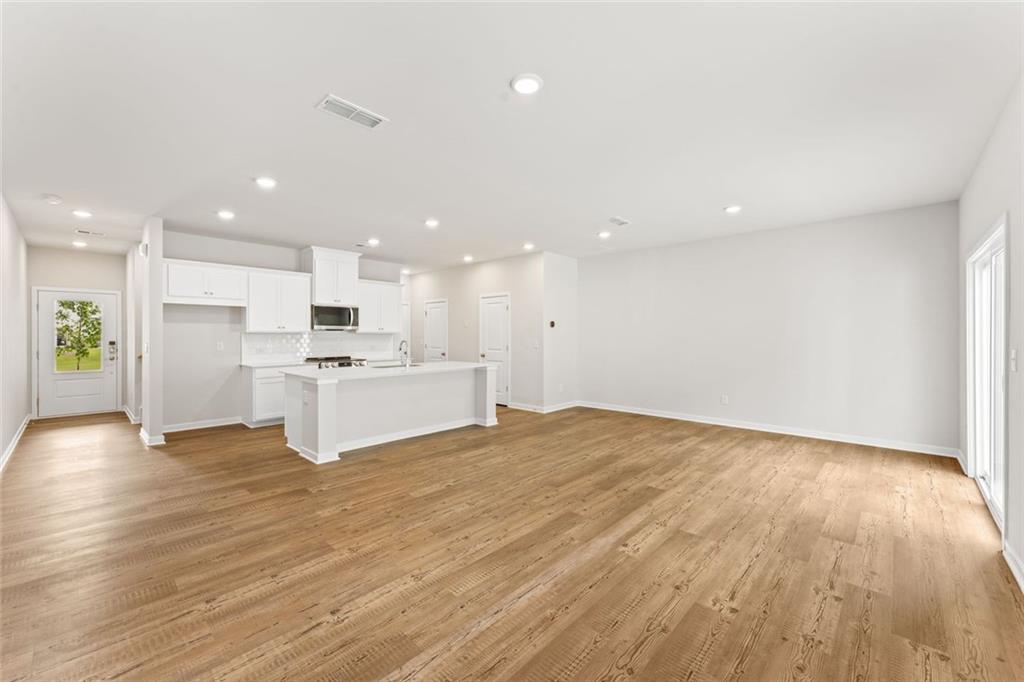 7469 Clover Lane Unit 132 Property Photo 4