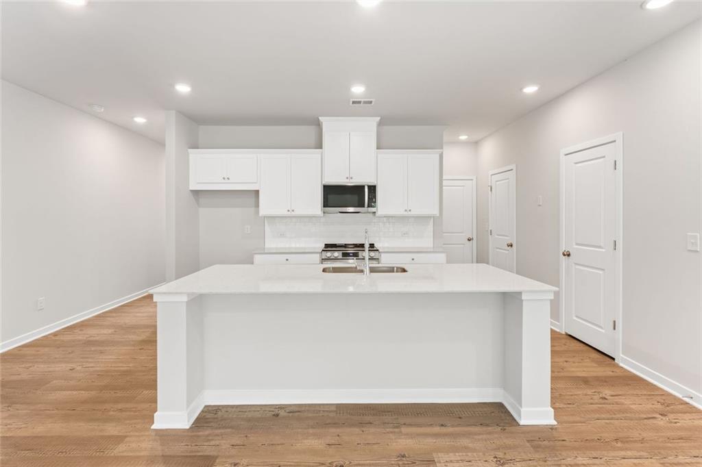 7469 Clover Lane Unit 132 Property Photo 5