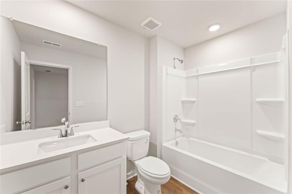 7469 Clover Lane Unit 132 Property Photo 17