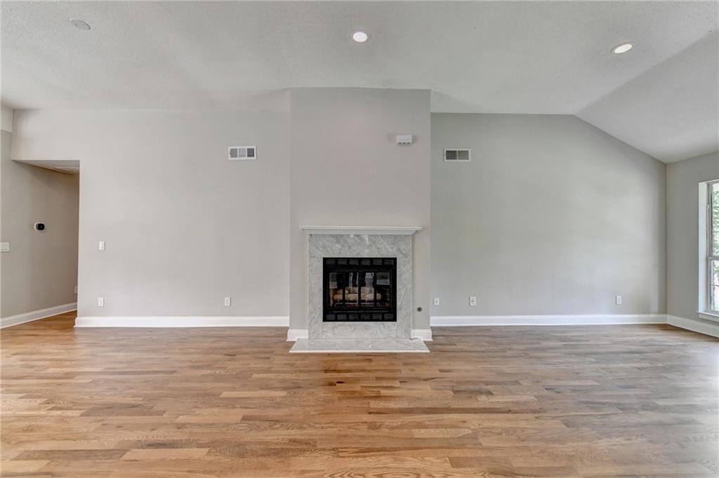 10525 Willow Meadow Circle Property Photo 6