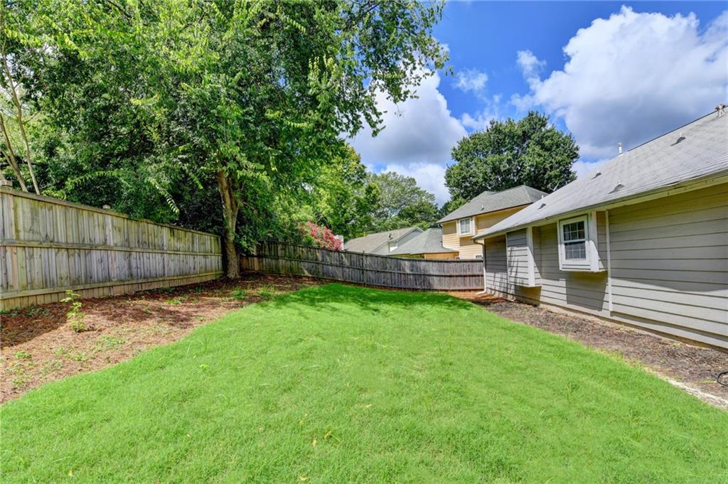 10525 Willow Meadow Circle Property Photo 27