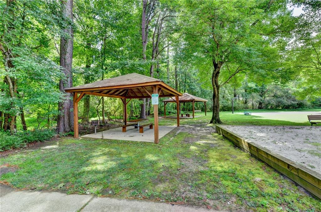 10525 Willow Meadow Circle Property Photo 32