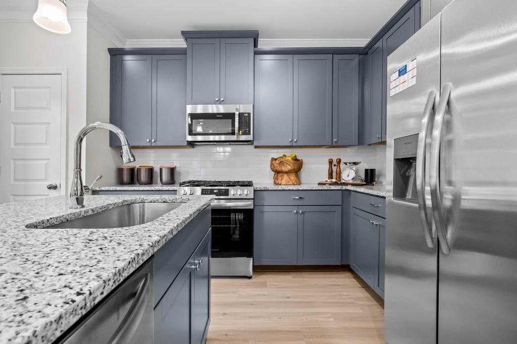 573 Pemberton Street Property Photo 18