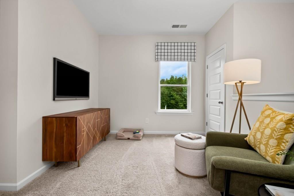 573 Pemberton Street Property Photo 24