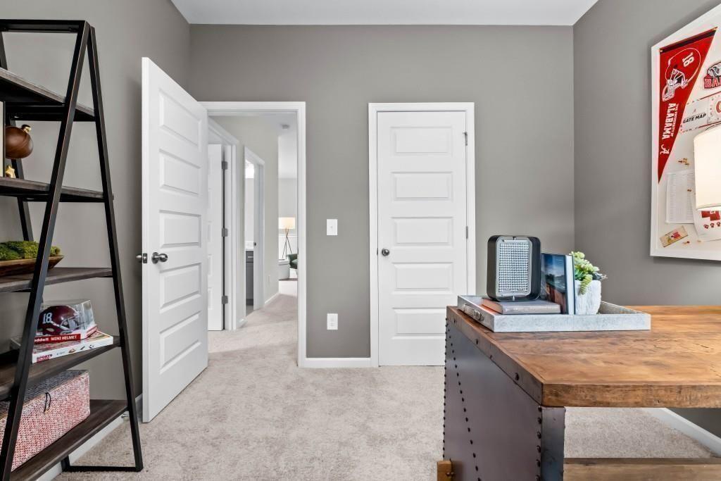 573 Pemberton Street Property Photo 39