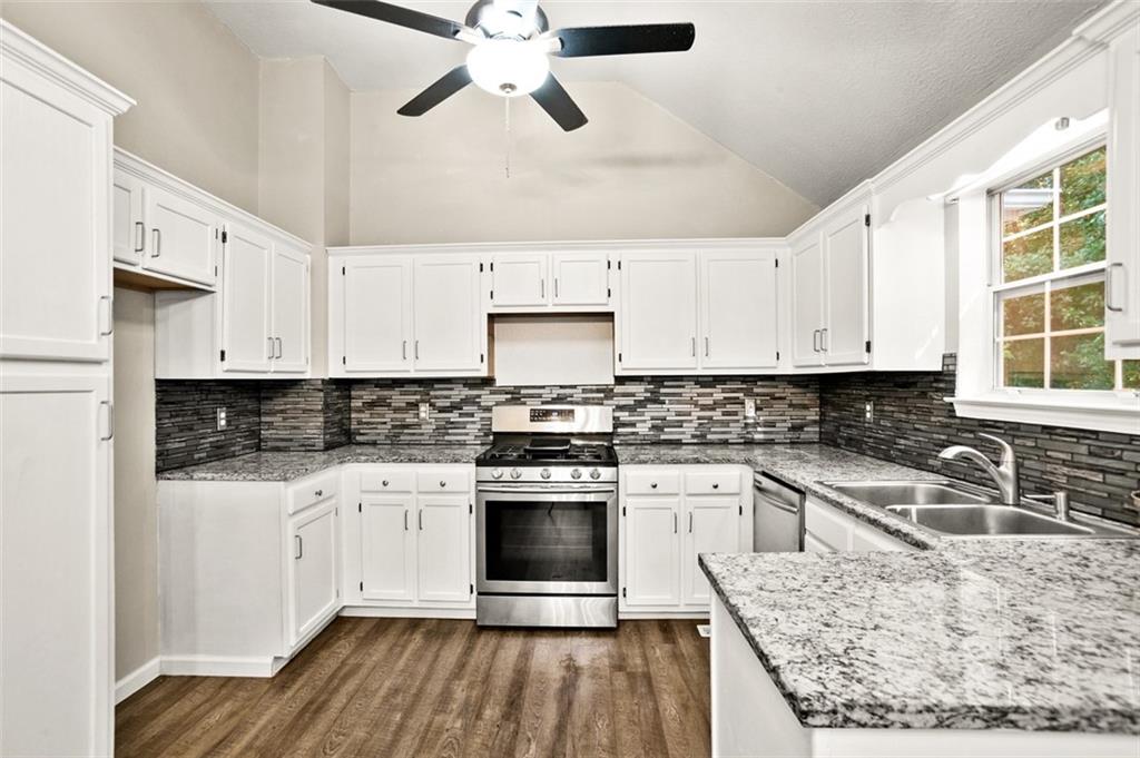 304 Ridge Hill Circle Property Photo 15