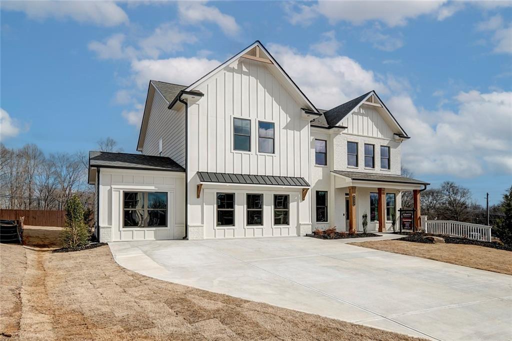 83 Cardinal Ridge Court Property Photo 4