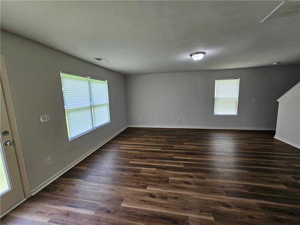 316 Freeman Circle Property Photo 5