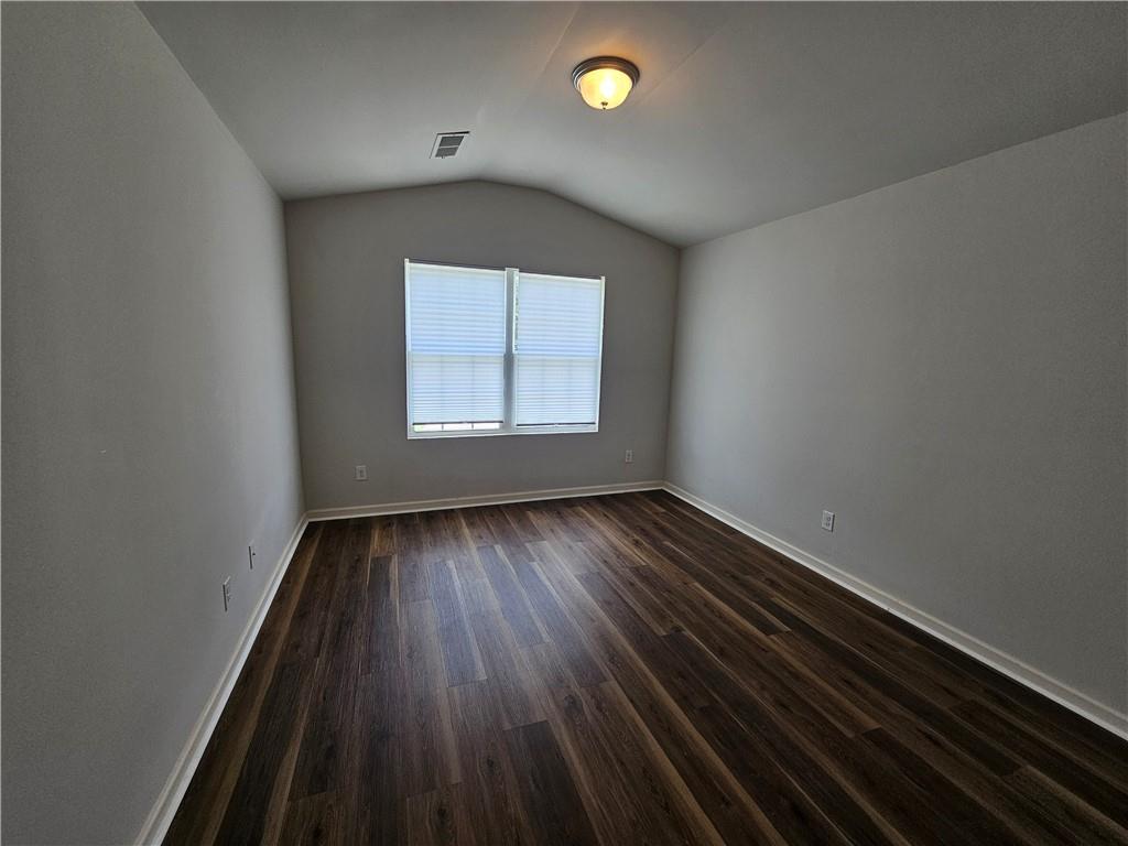 316 Freeman Circle Property Photo 6