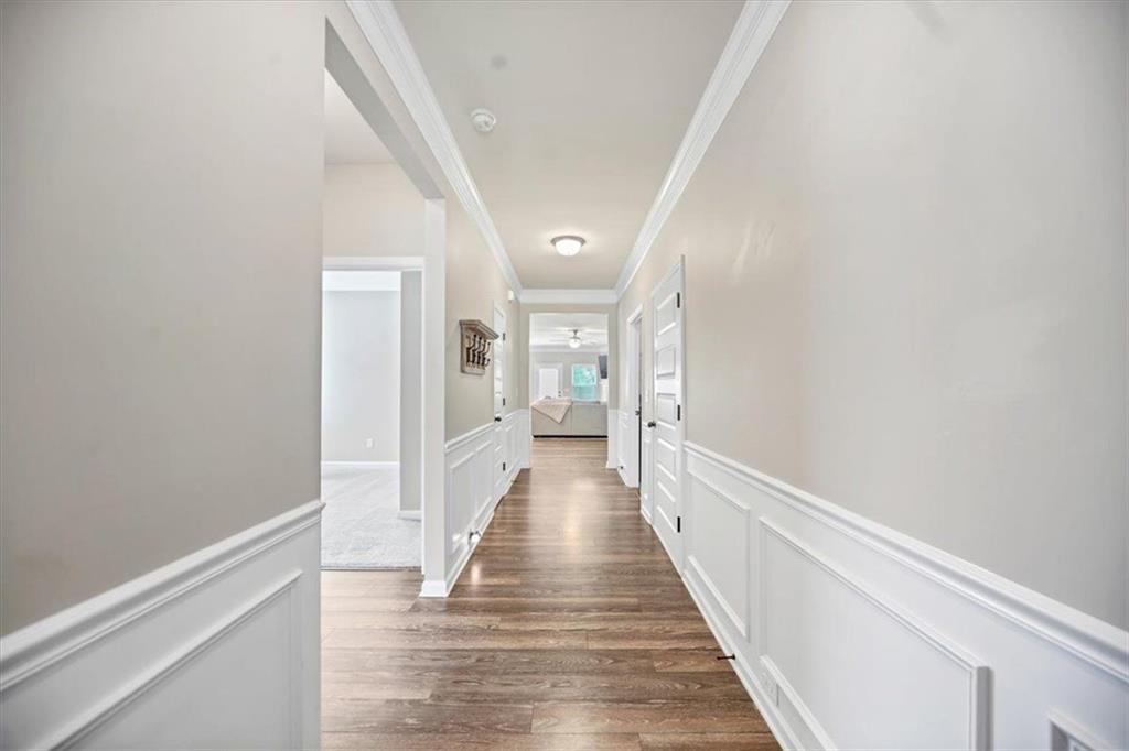 221 Woodford Drive Property Photo 4
