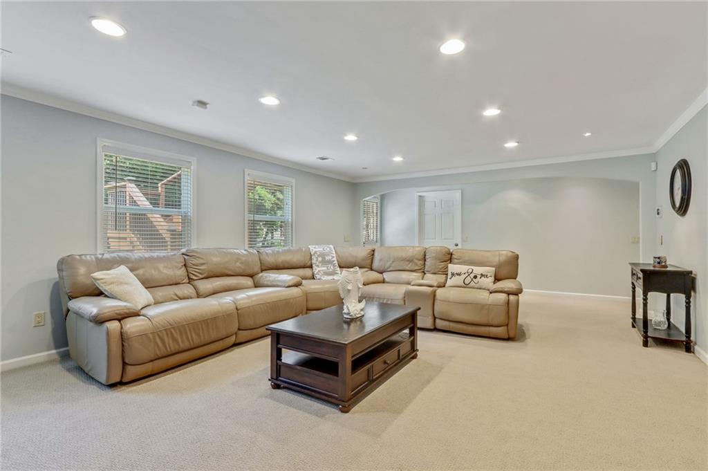 2744 Sterling Drive Nw Property Photo 19