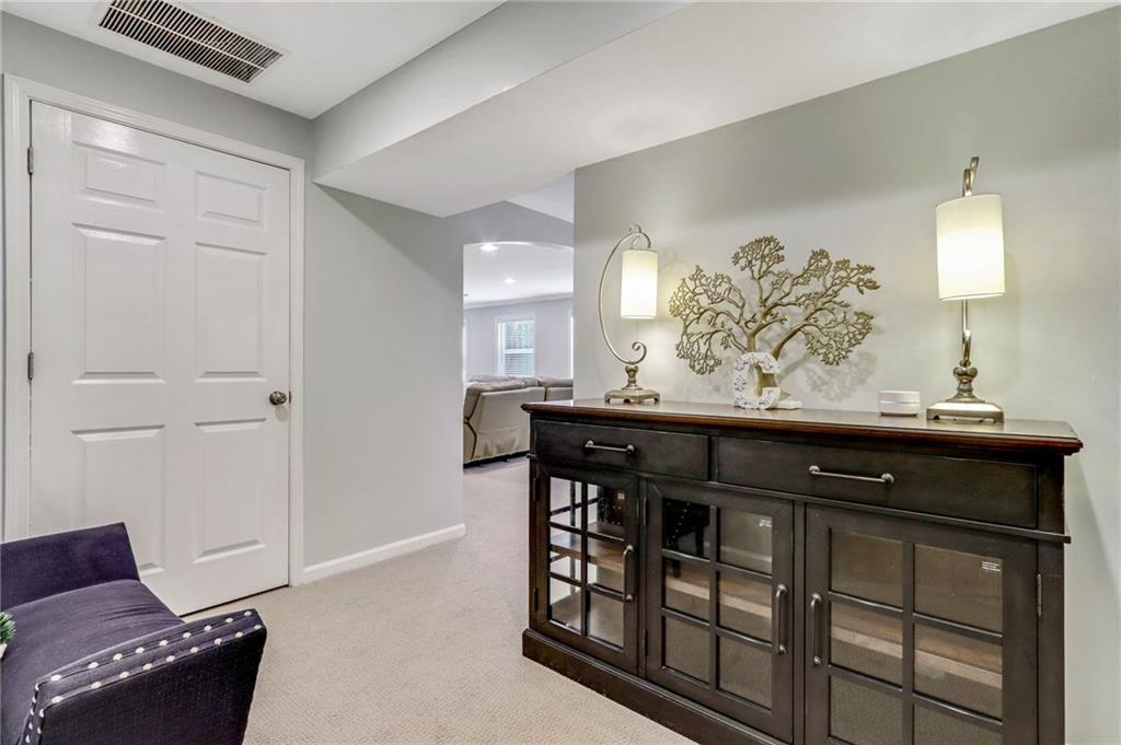 2744 Sterling Drive Nw Property Photo 20