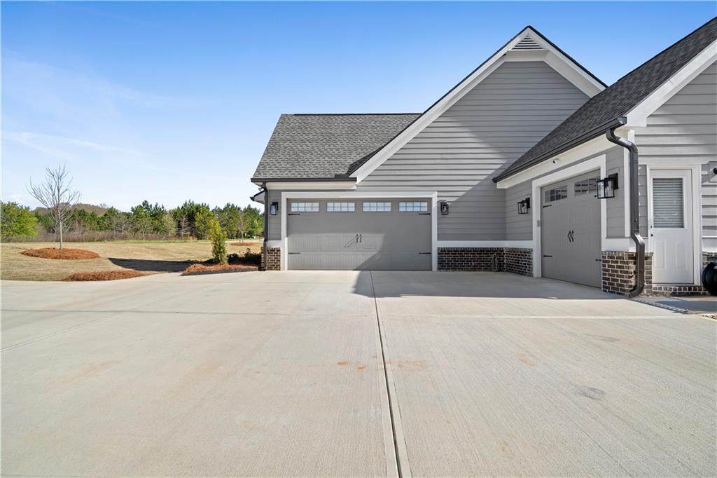 2128 Stonegate Way Property Photo 10