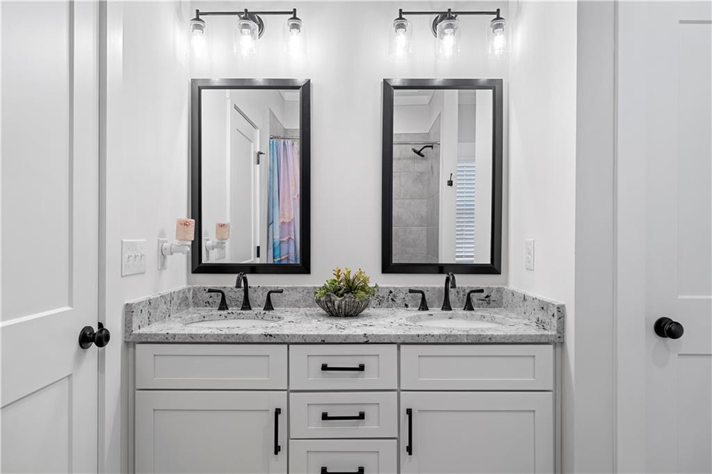 2128 Stonegate Way Property Photo 46
