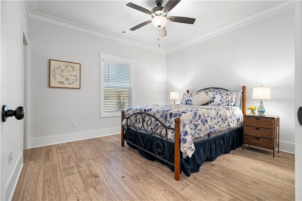 2128 Stonegate Way Property Photo 48
