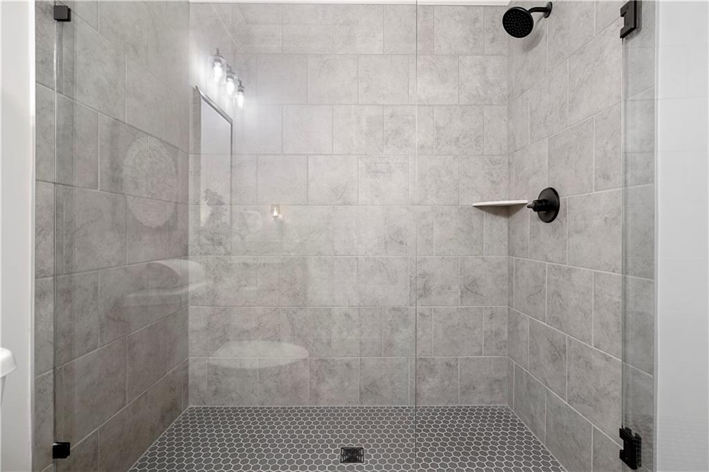 2128 Stonegate Way Property Photo 51