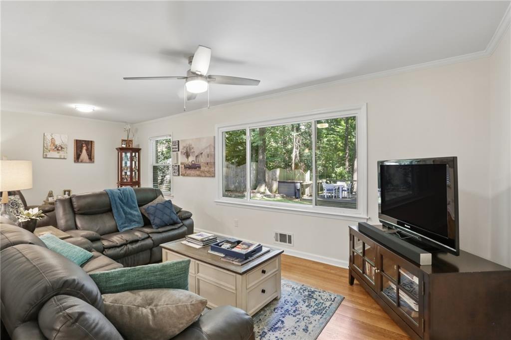 4357 Bishop Hollow Court Property Photo 18
