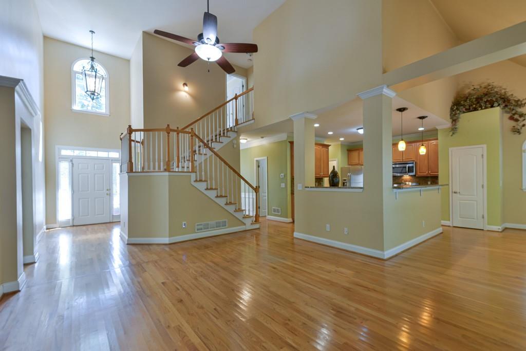 3243 Summer Stream Lane Property Photo 5