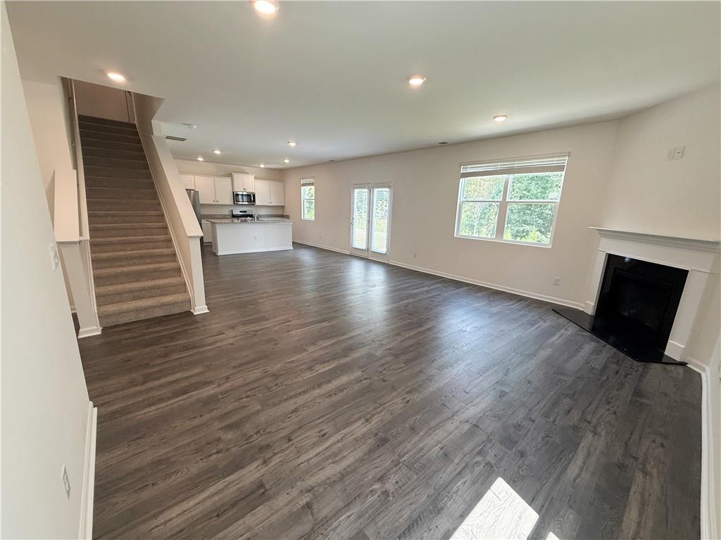 174 Woodbrook Trl Property Photo 4