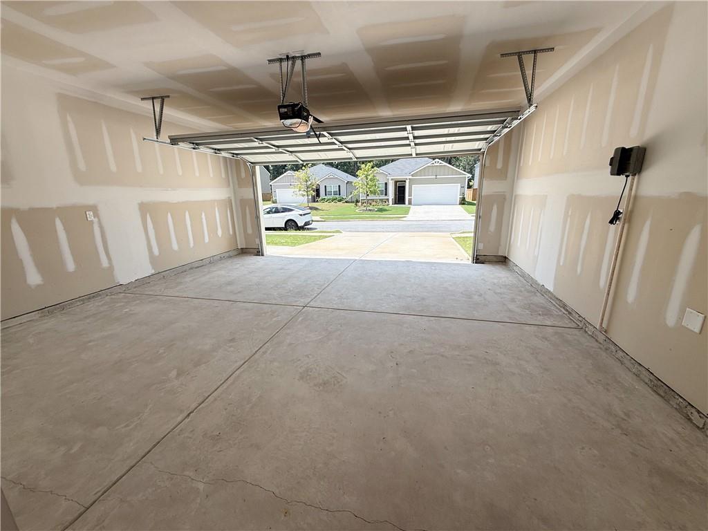 174 Woodbrook Trl Property Photo 37