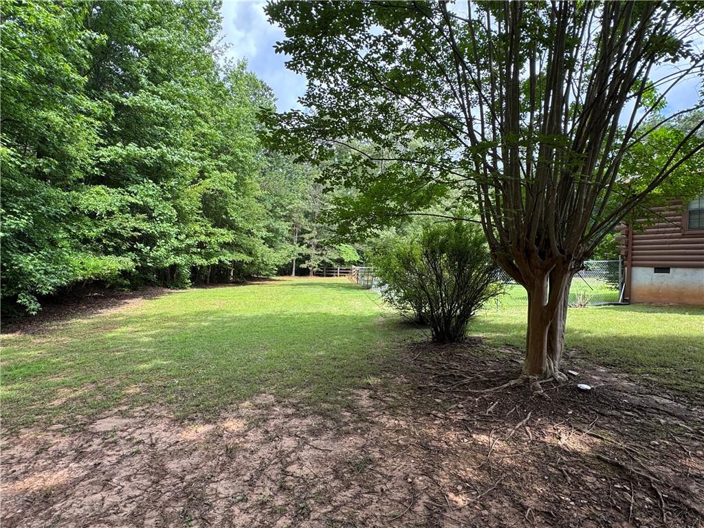 8911 Daerwater Drive Property Photo 15