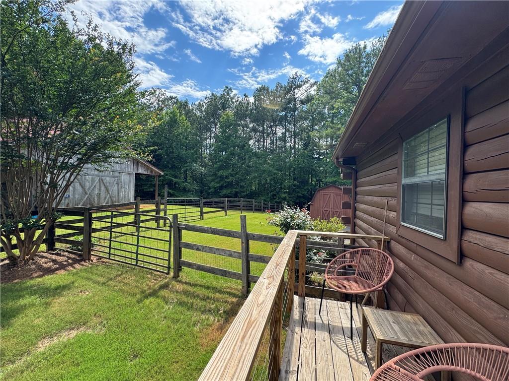 8911 Daerwater Drive Property Photo 17