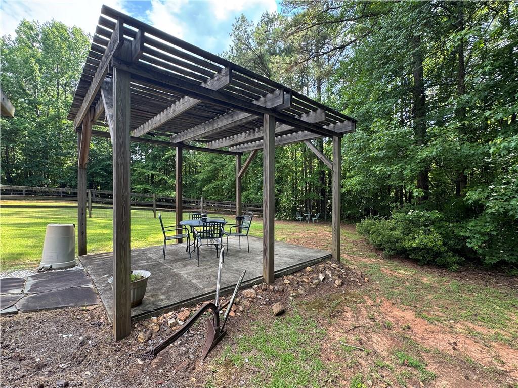 8911 Daerwater Drive Property Photo 21