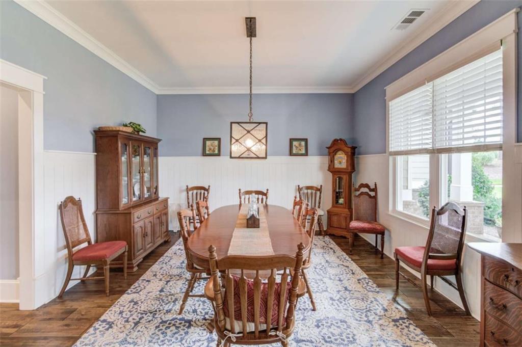 624 Skyland Drive Property Photo 8