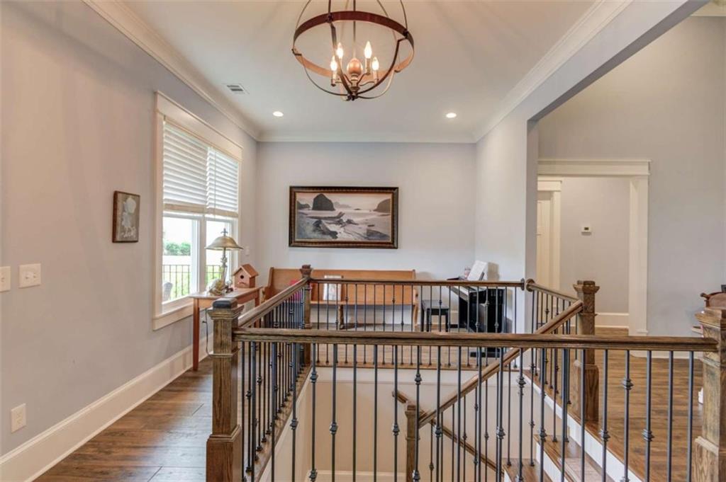 624 Skyland Drive Property Photo 10