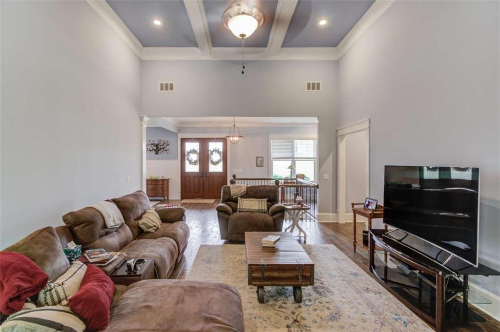 624 Skyland Drive Property Photo 16