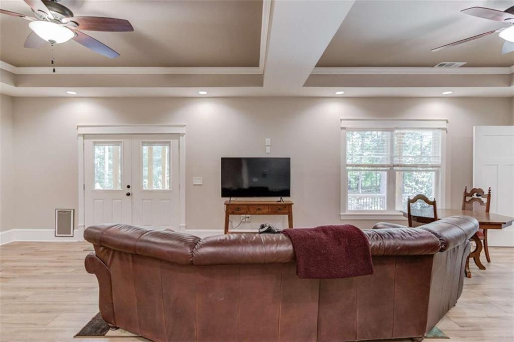 624 Skyland Drive Property Photo 43