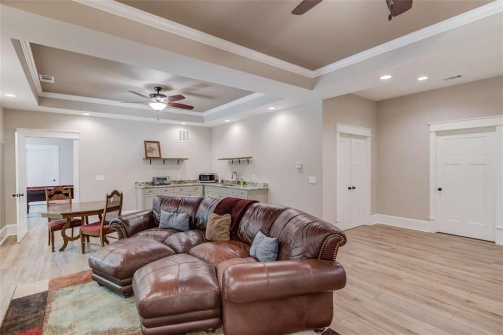 624 Skyland Drive Property Photo 44
