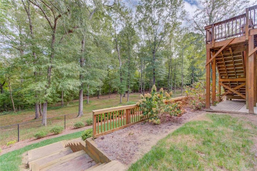 624 Skyland Drive Property Photo 58