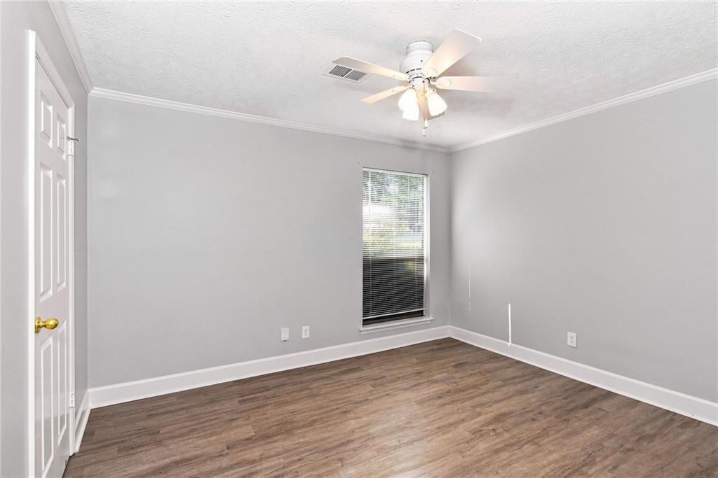 1374 Smokey Mountain Court Property Photo 7