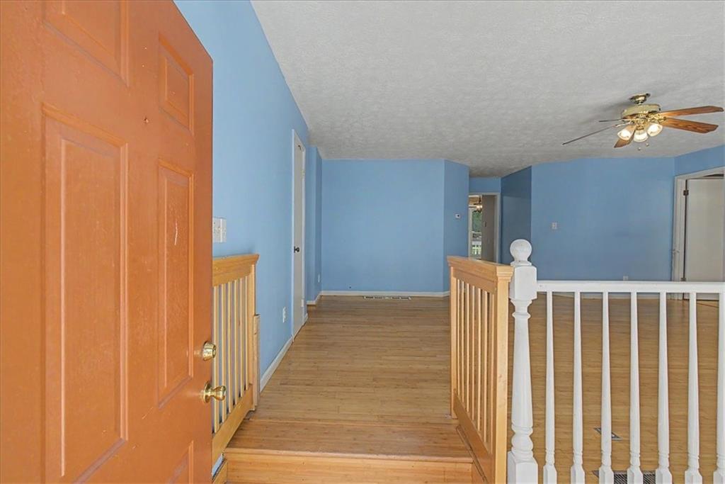 2276 Mohawk Trail Property Photo 6