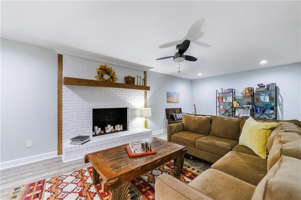 9585a Hutcheson Ferry Road Property Photo 34