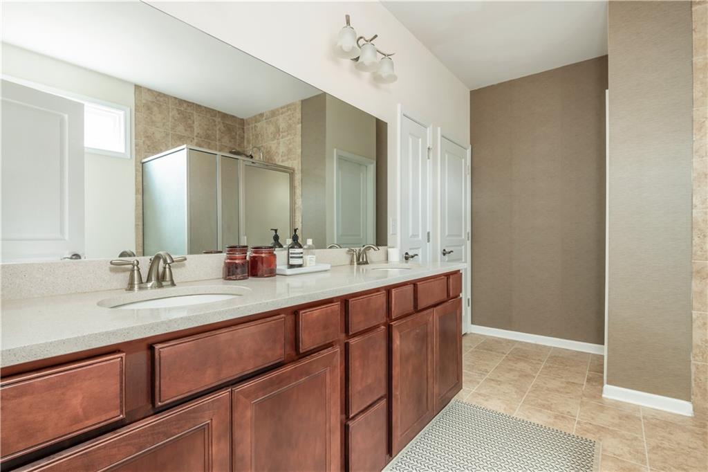 1117 Regal Hills Lane Property Photo 33