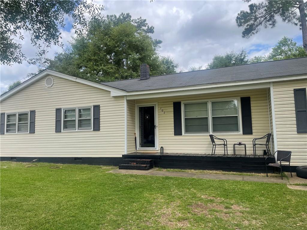 107 N Ingleside Drive Property Photo 1