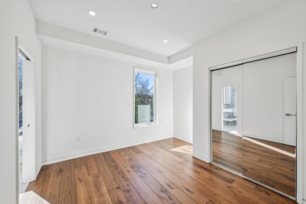 204 South Property Photo 27