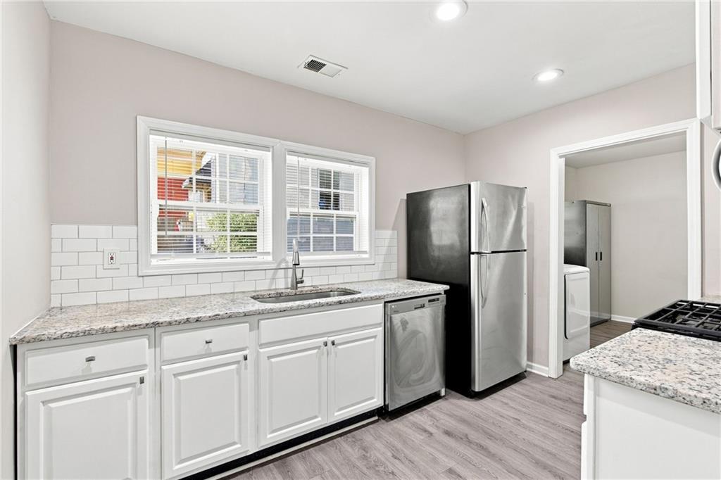 1357 Lorenzo Drive Sw Property Photo 7