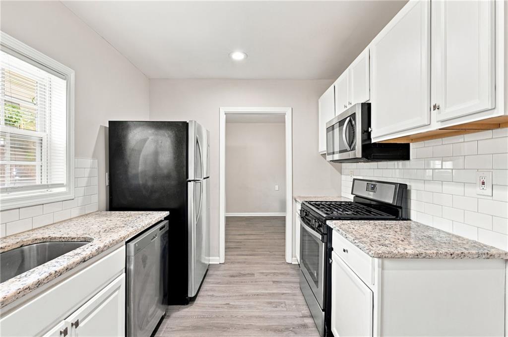 1357 Lorenzo Drive Sw Property Photo 8