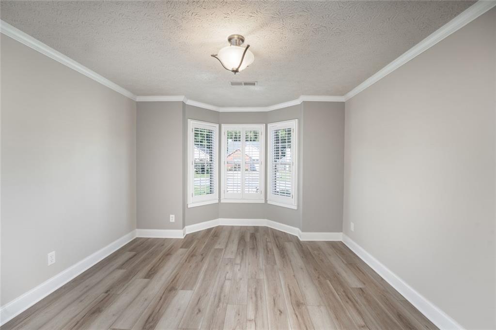 1318 Yorkshire Lane Property Photo 23