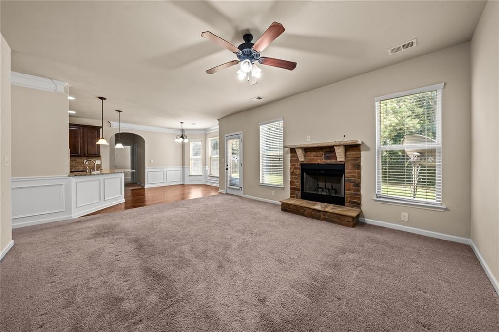 90 Sylvan Loop Property Photo 4