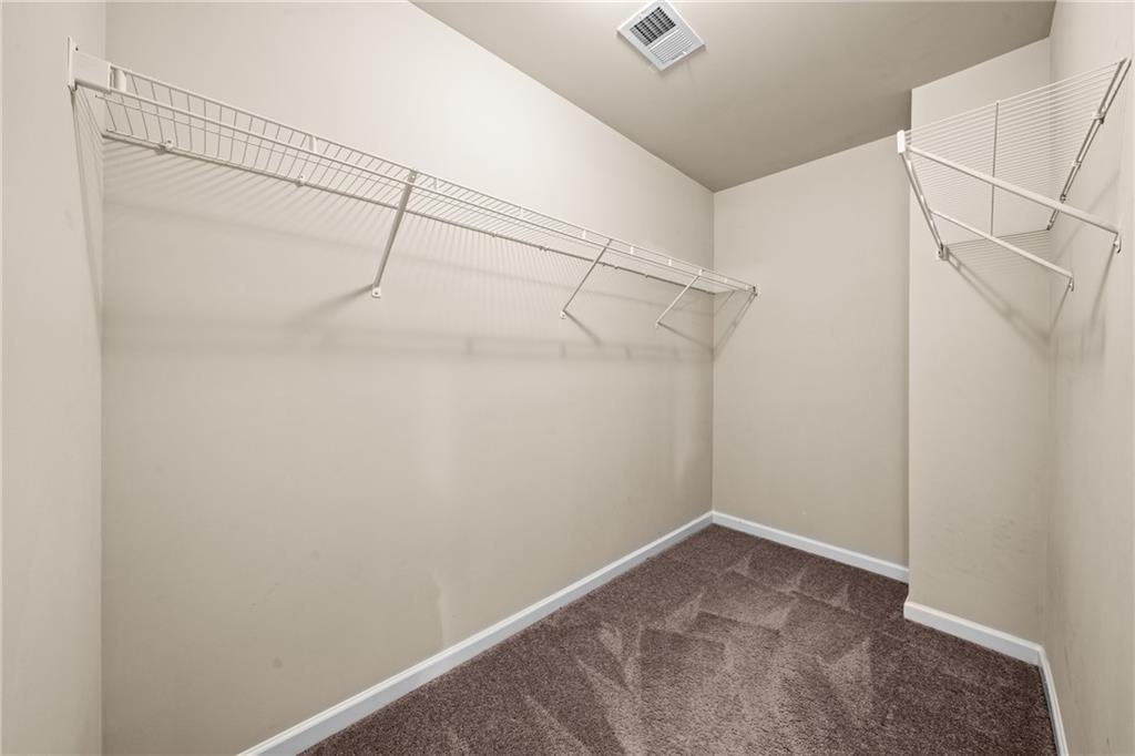 90 Sylvan Loop Property Photo 34