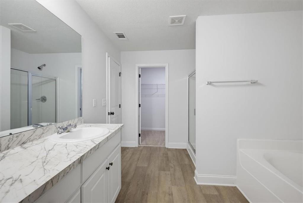 2320 Spring Brook Drive Property Photo 25